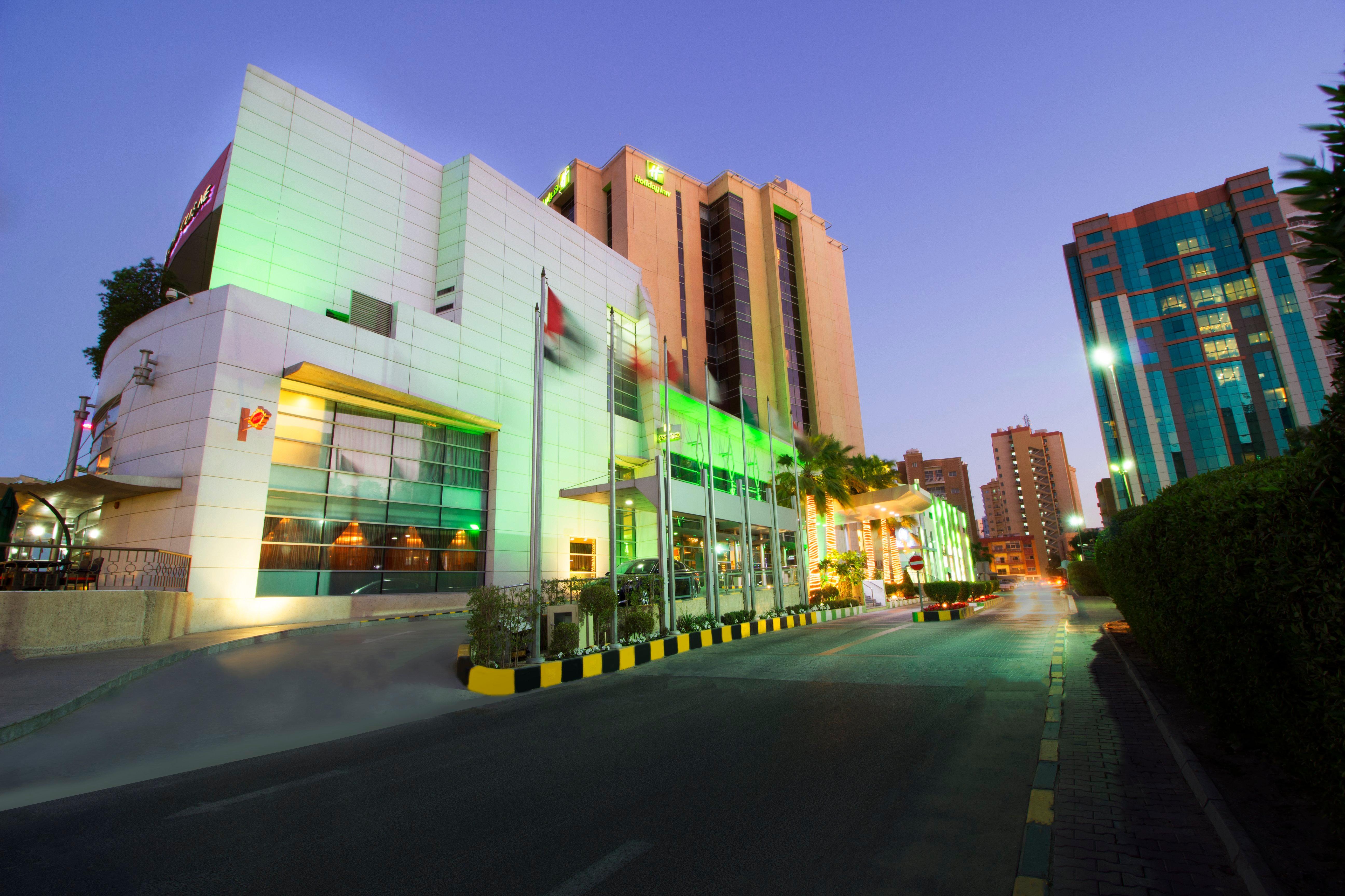Holiday Inn - Suites Kuwait Salmiya By Ihg Κουβέιτ Εξωτερικό φωτογραφία