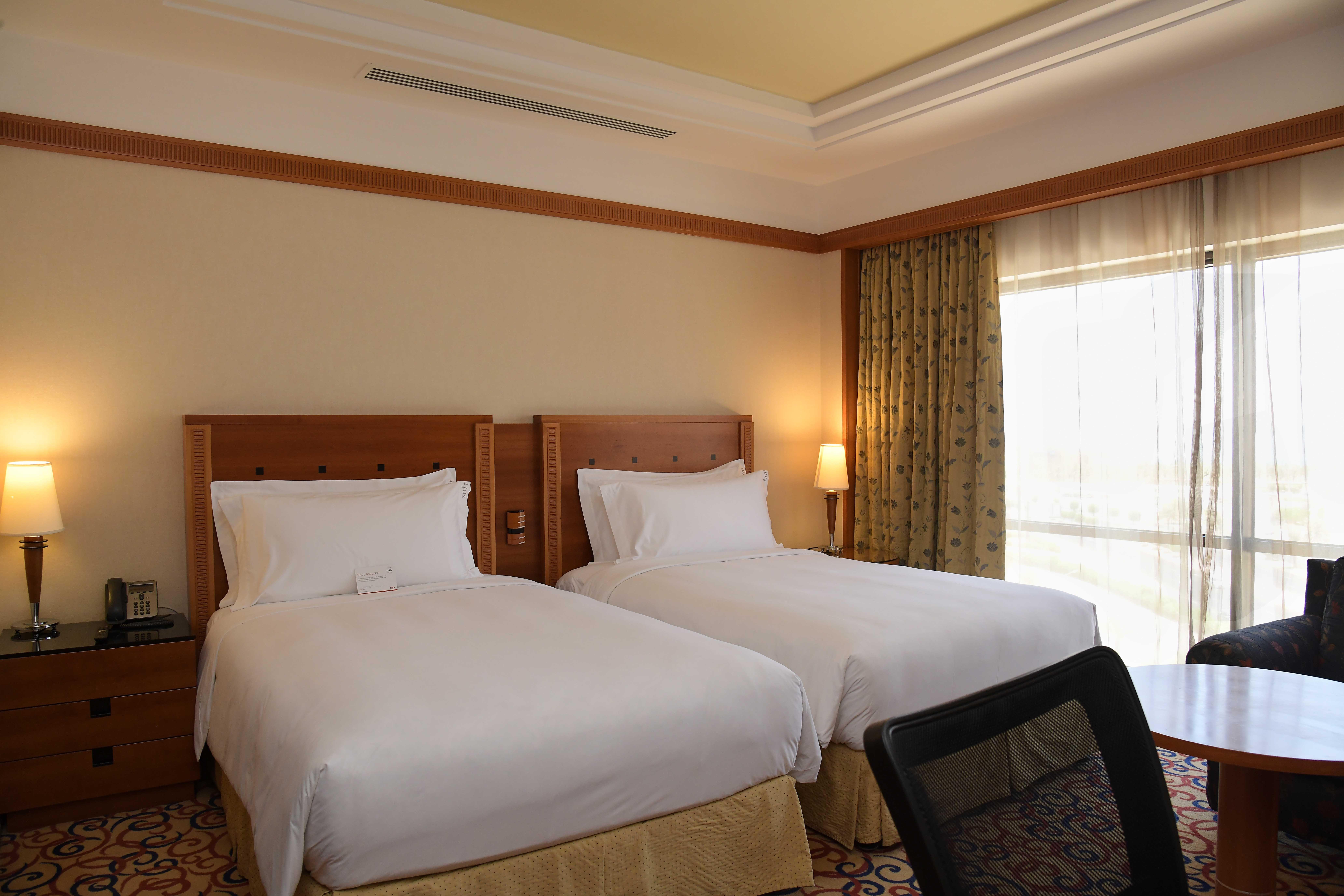 Holiday Inn - Suites Kuwait Salmiya By Ihg Κουβέιτ Εξωτερικό φωτογραφία