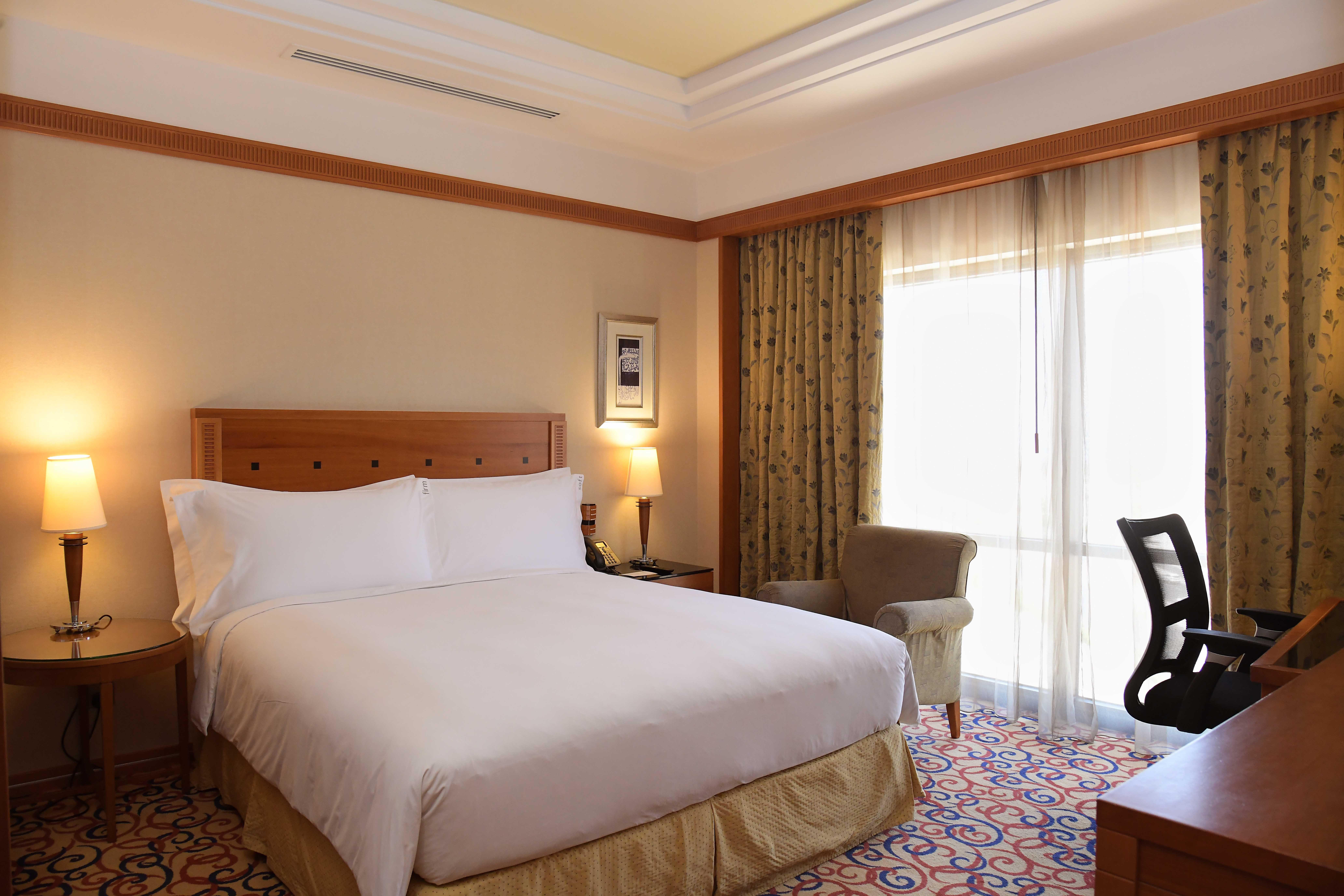 Holiday Inn - Suites Kuwait Salmiya By Ihg Κουβέιτ Εξωτερικό φωτογραφία